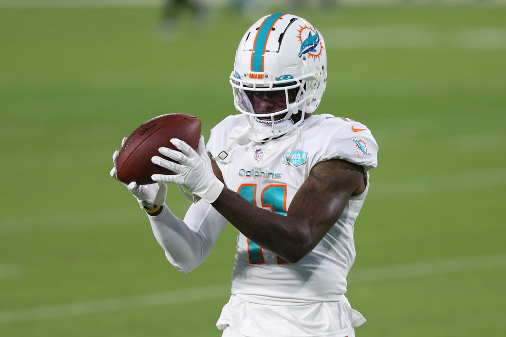 RB/WR/TE Streamers Week 9 QB List