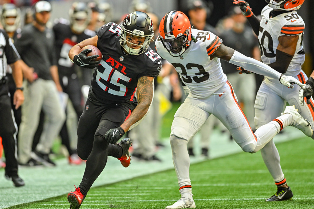 Fantasy Football Waiver Wire, Week 4: Expert Advice on Mack Hollins, David  Njoku, Romeo Doubs, More